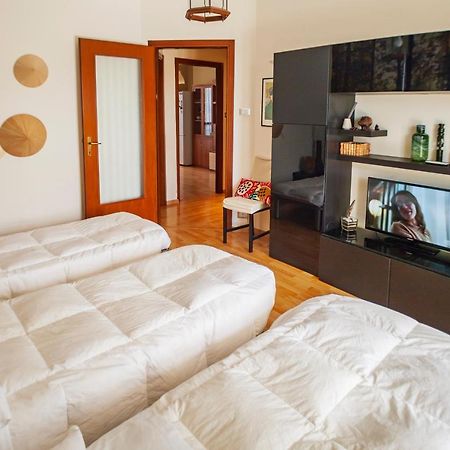 Attico Con Vista Lägenhet Turin Exteriör bild