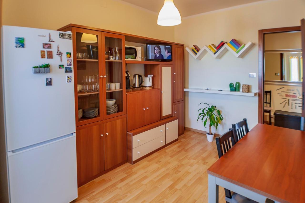Attico Con Vista Lägenhet Turin Exteriör bild