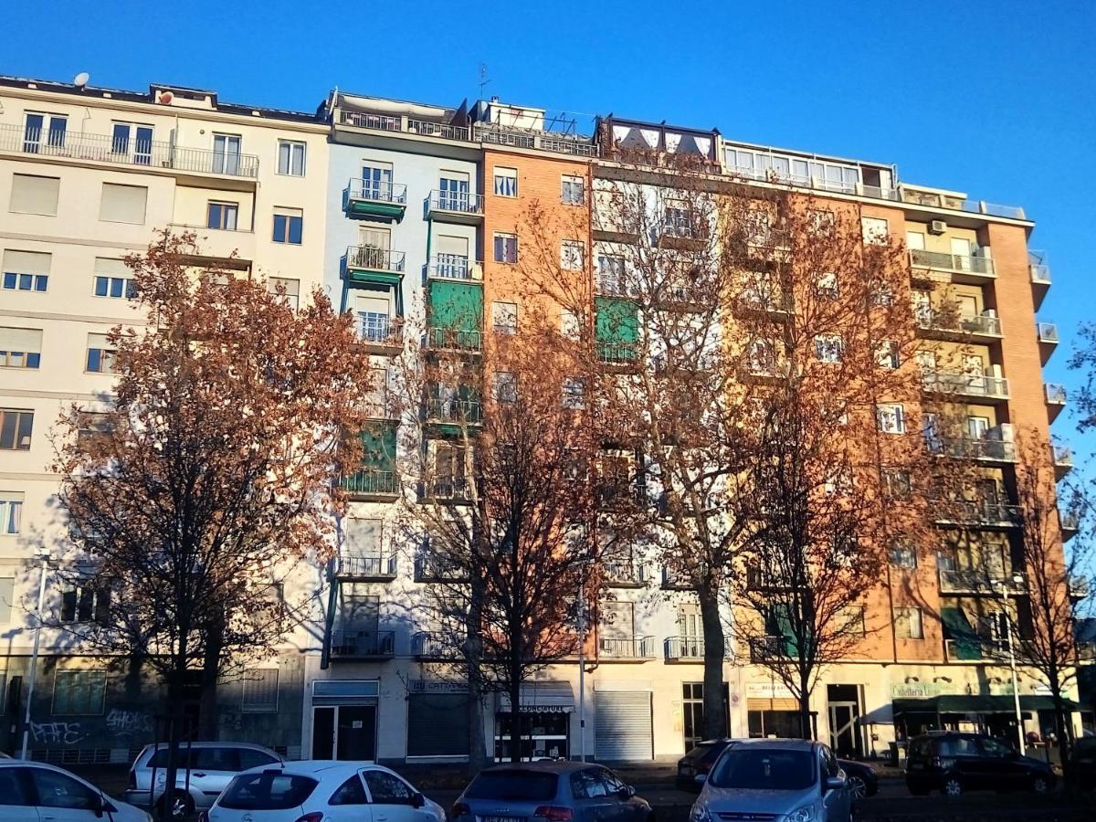 Attico Con Vista Lägenhet Turin Exteriör bild