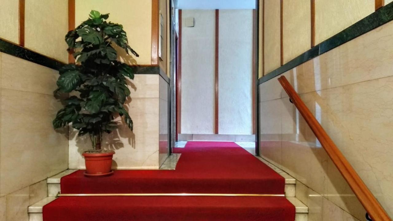 Attico Con Vista Lägenhet Turin Exteriör bild