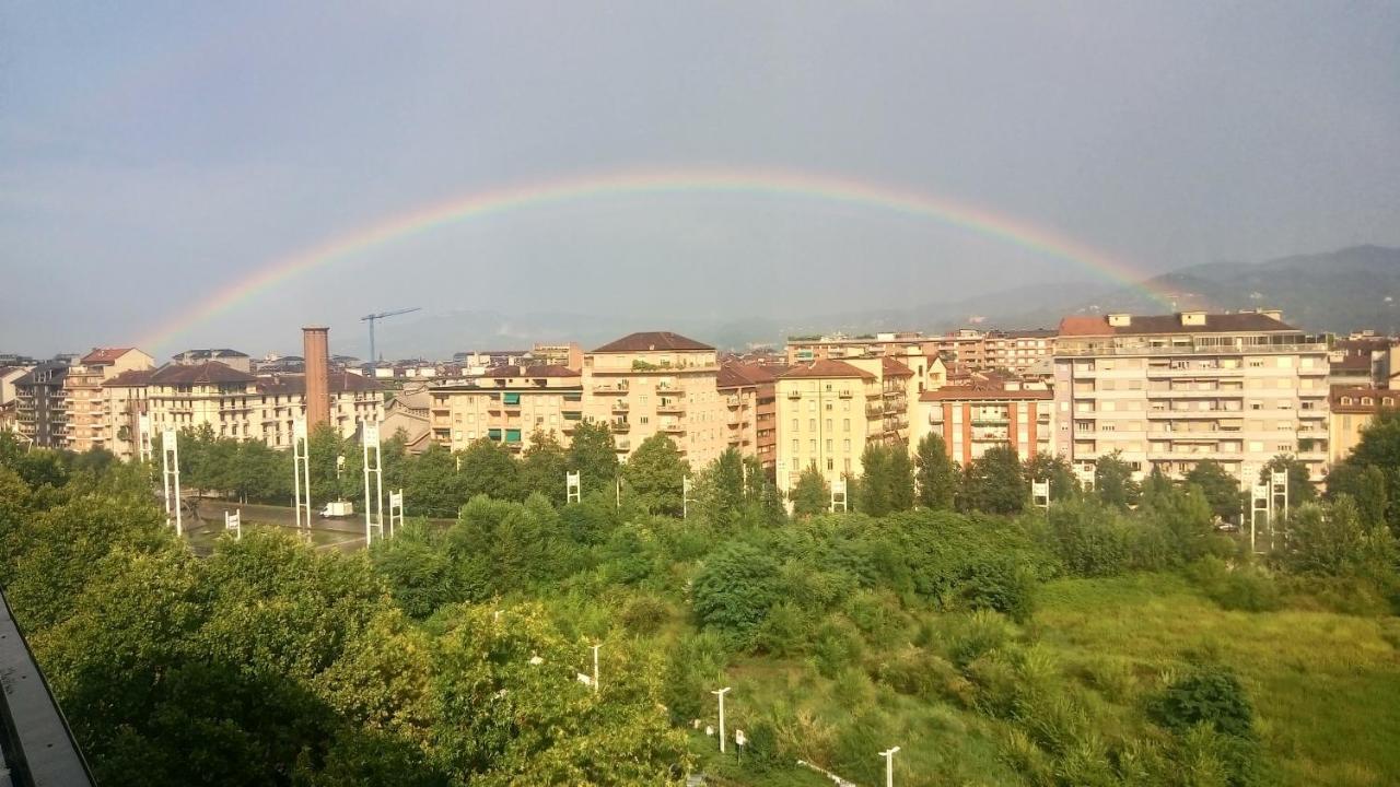 Attico Con Vista Lägenhet Turin Exteriör bild